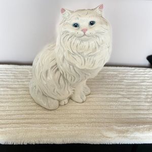 LARGE CERAMIC PERSIAN CAT